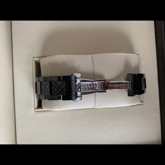 Burberry Watch - Picture 5 of 13